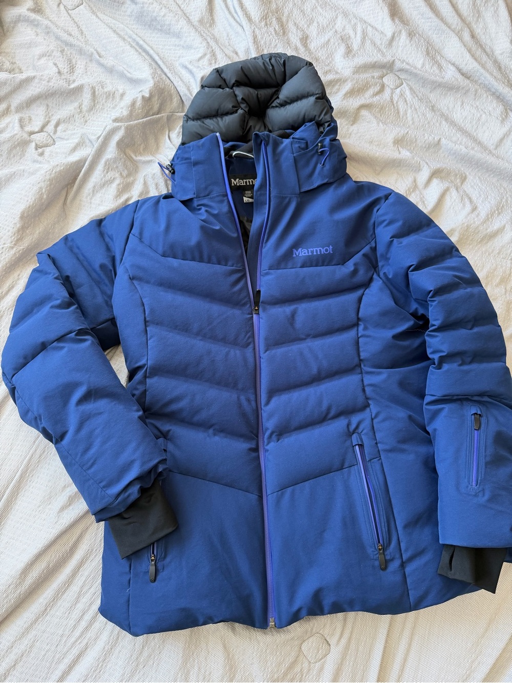 Marmot Deep Blue Puffer Ski Jacket with Black Hood